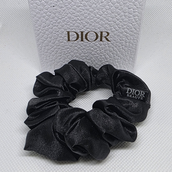 Dior Accessories - Dior Luxe Black Satin Hair Accessory